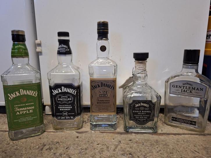 Speciale Jack Daniels flessen., Verzamelen, Merken en Reclamevoorwerpen, Zo goed als nieuw, Ophalen