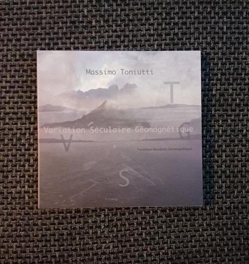 CD: Massimo Toniutti: Variation séculaire géomagnétique (Kla, CD & DVD, CD | Autres CD, Comme neuf, Enlèvement ou Envoi