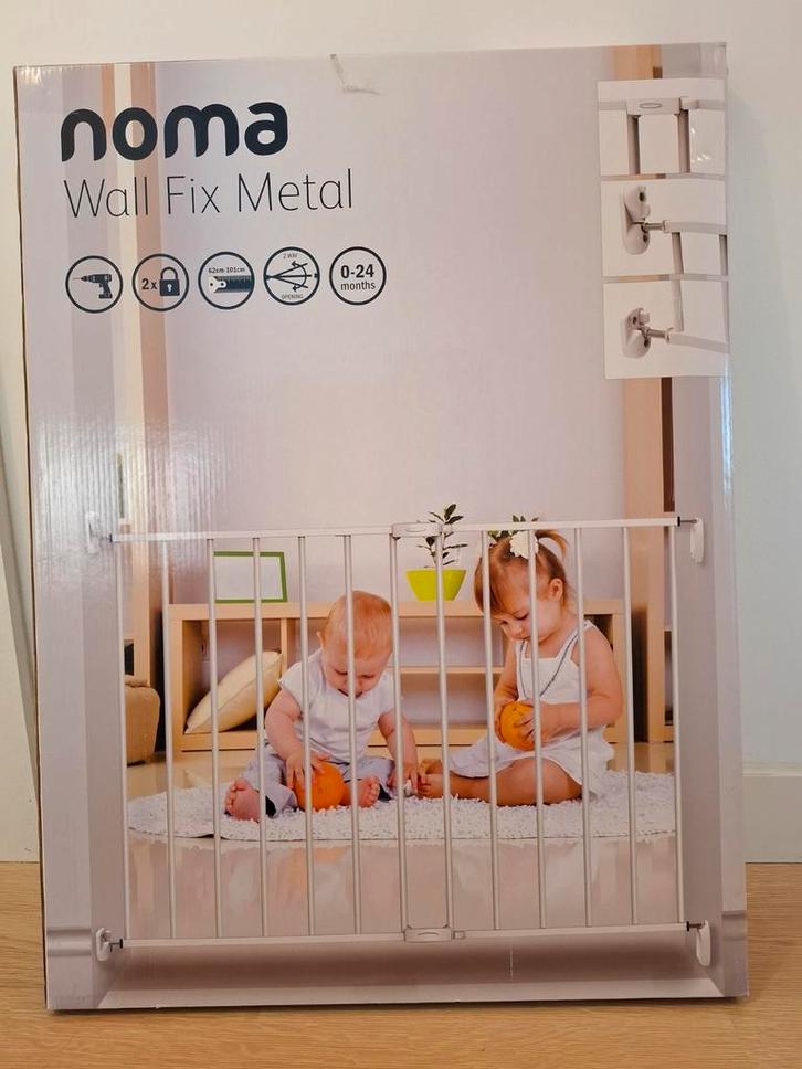 Uitschuifbaar traphekje (Noma, Wall Fix Metal, wit), Kinderen en Baby's, Traphekjes, Nieuw, Ophalen of Verzenden