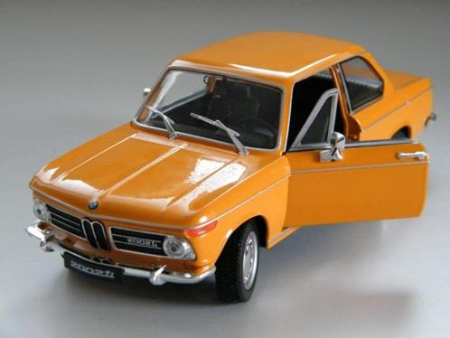 Nouveau modèle de voiture BMW 2002 ti — Welly 1:24, Hobby & Loisirs créatifs, Voitures miniatures | 1:24, Neuf, Voiture, Welly