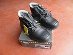 Nieuwe hoge veiligheidsschoenen / werkschoenen maat 42., Zwart, Nieuw, Ophalen of Verzenden, Werkschoenen
