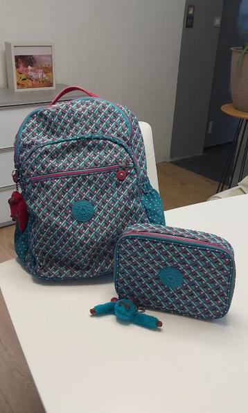 Cartable Kipling avec plumier, Enlèvement