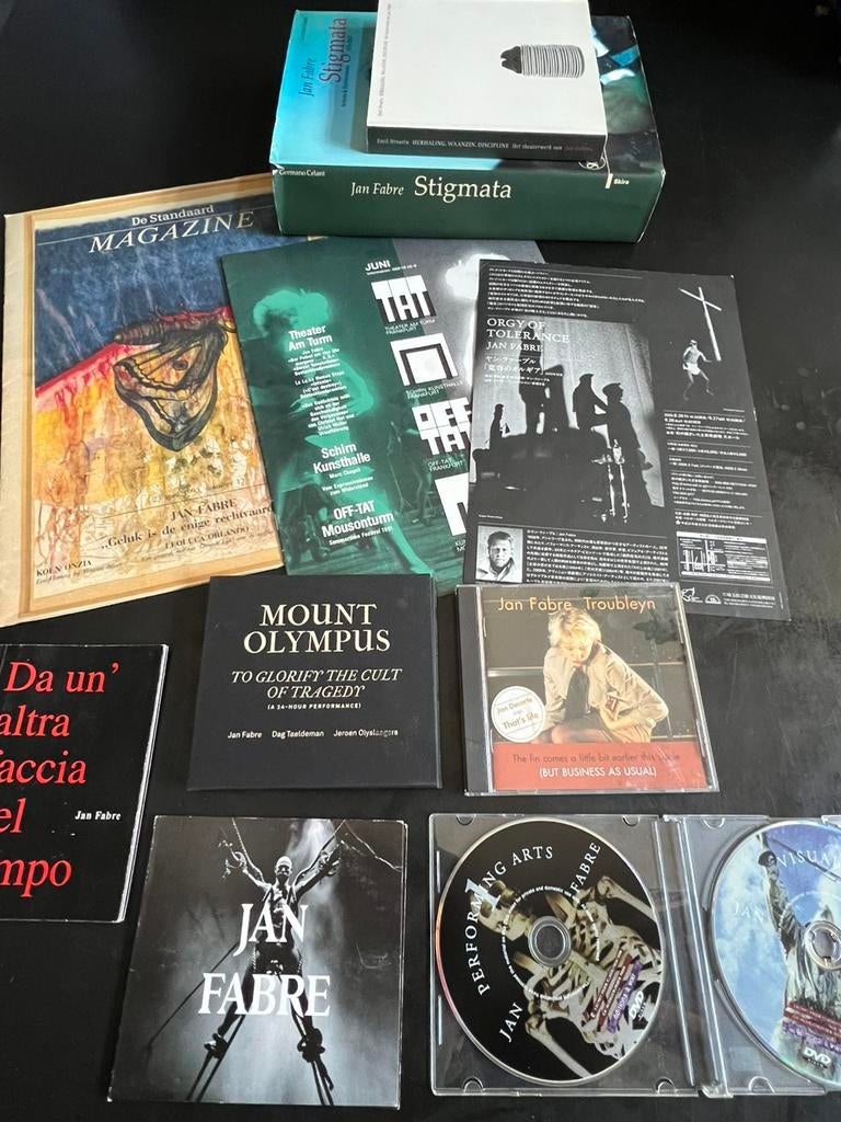 Jan Fabre (boeken, artikels, programma’s, dvd’s en cd’s), Ophalen, Zo goed als nieuw