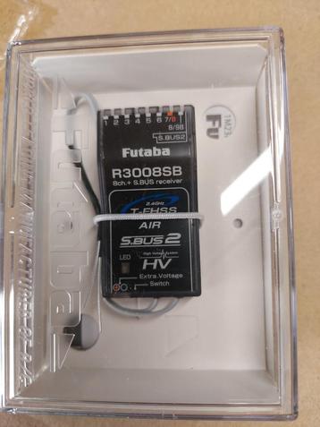 Récepteur Futaba et Spektrum beschikbaar voor biedingen