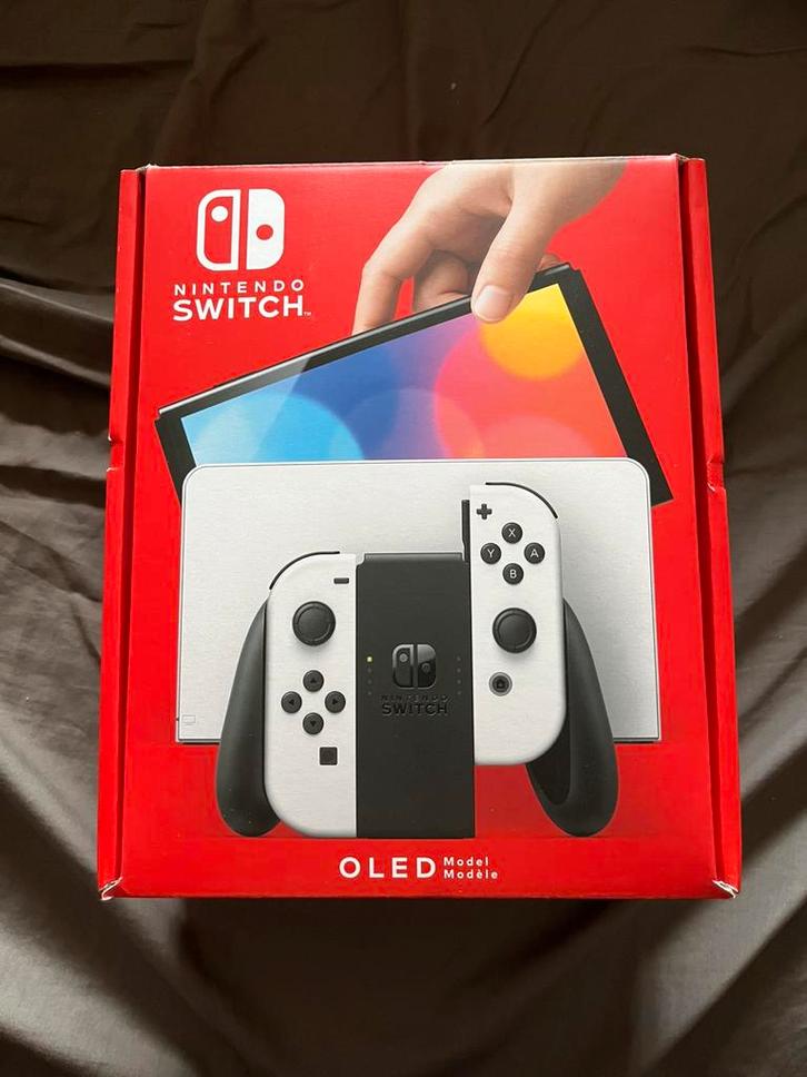 Switch OLED, Games en Spelcomputers, Spelcomputers | Nintendo Switch, Switch OLED, Ophalen