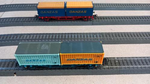 Piko container chassi danzas nmbs. en db cargo 2 stuks, Hobby en Vrije tijd, Modeltreinen | H0, Gebruikt, Wagon, Gelijkstroom of Wisselstroom