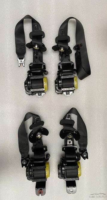 Gordelspanner set Hyundai I10 model 2019+   88810K 7000NNB 8 beschikbaar voor biedingen