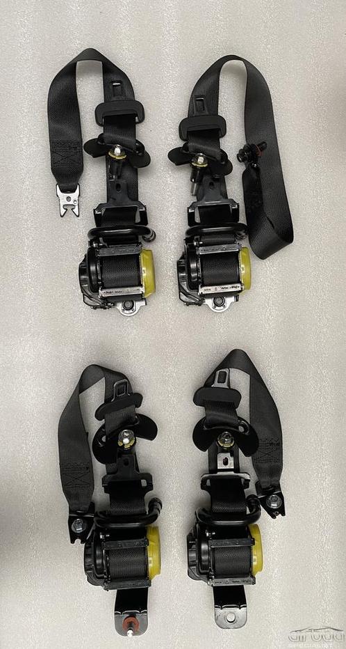 Gordelspanner set Hyundai I10 model 2019+   88810K 7000NNB 8, Auto-onderdelen, Interieur en Bekleding, Gebruikt, Ophalen of Verzenden