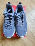 Puma sportschoenen maat 36, Sport en Fitness, Ophalen, Zo goed als nieuw