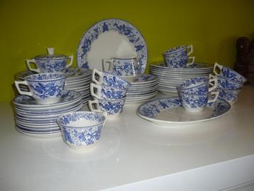 12 delig vintage servies Boch Dragon ( 62 stuks) beschikbaar voor biedingen