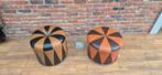 2 vintage voetenbankjes/ poefjes, Ophalen, Leer, Zo goed als nieuw, Vintage