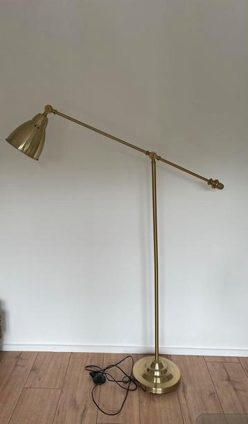 Gouden vloerlamp Ikea, Enlèvement, Comme neuf