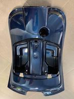 Beenschildkoffer gelakt Vespa LX artikelnummer 62217900DE, Ophalen, Nieuw, Kap, Vespa