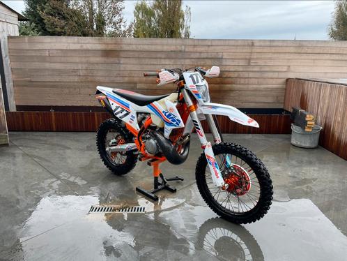Ktm exc 250 tpi six days model 2021, Motoren, Motoren | KTM, Particulier, Enduro, 1 cilinder, Ophalen of Verzenden