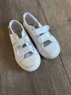 Witte kinderschoentjes, Kinderen en Baby's, Kinderkleding | Schoenen en Sokken, Ophalen, Zo goed als nieuw, Sportschoenen