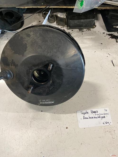 Toyota Yaris 1.3 semi automaat rembekrachtiger, Auto-onderdelen, Remmen en Aandrijving, Gebruikt, Ophalen of Verzenden