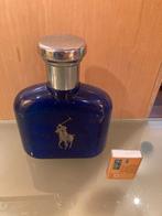 Factice géant parfum, Enlèvement