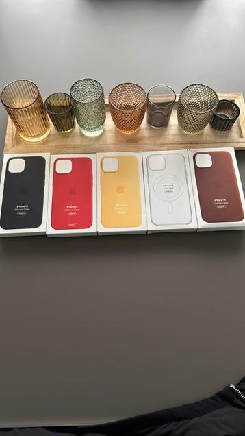 IPhone 14, coque originale beschikbaar voor biedingen