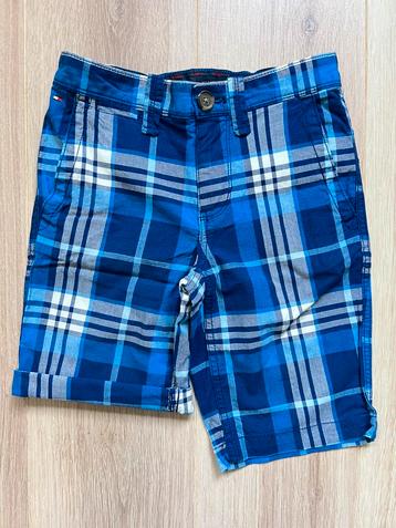 Tommy Hilfiger - short - 8Y beschikbaar voor biedingen
