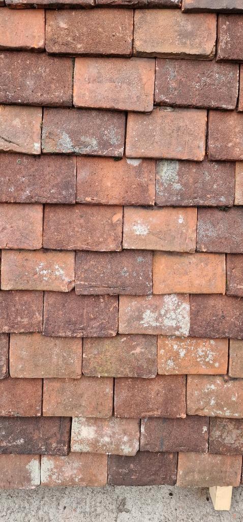 Groot lot Bourgondische tegelpannen - oude leipannen, Doe-het-zelf en Bouw, Dakpannen en Dakbedekking, Gebruikt, Ophalen of Verzenden