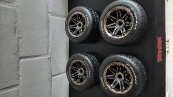 Rc auto's  beschikbaar voor biedingen