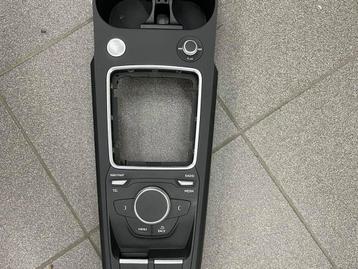 Infotainmentsysteem upgraden  beschikbaar voor biedingen