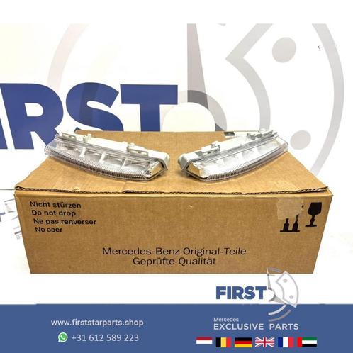 W204 C63 AMG dagrijverlichting set mist lichten LINKS / RECH, Auto-onderdelen, Verlichting, Mercedes-Benz, Gebruikt, Ophalen of Verzenden