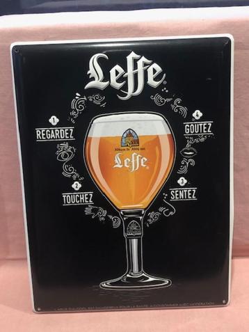 Plaque en métal léger Leffe, Enlèvement ou Envoi, Comme neuf, Leffe