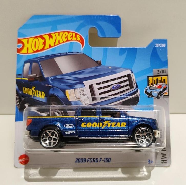 Hot Wheels 2009 Ford F-150 Goodyear (2022), Hobby en Vrije tijd, Modelauto's | Overige schalen, Ophalen of Verzenden