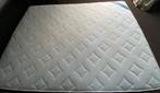 Matras 140cm op 200cm, Huis en Inrichting, Slaapkamer | Matrassen en Bedbodems, Ophalen, 140 cm, Zo goed als nieuw, Twijfelaar