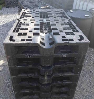 Palettes plastique usagées 80 x 120 x 15 beschikbaar voor biedingen