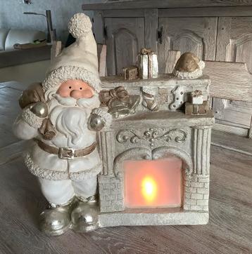 Le Père Noël devant la cheminée, Divers, Enlèvement, Comme neuf
