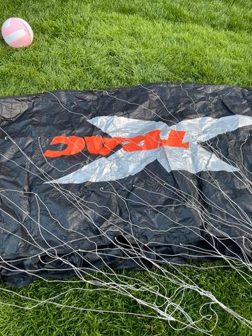 X TRAC 4.5 power kite beschikbaar voor biedingen