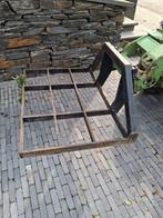 Nivelleerrek avant, Ophalen