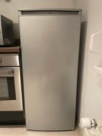 Fridge, Elektronische apparatuur, Ophalen, 150 tot 200 liter, Zo goed als nieuw, 140 tot 160 cm