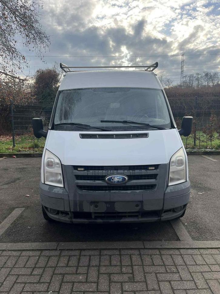 Ford Transit 2.2 Tdci prête à immatriculer, Auto's, Bestelwagens en Lichte vracht, Bedrijf, Te koop, ABS, Airbags, Elektrische ramen