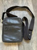 TAS voor heren, Ophalen