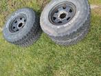 Nissan Patrol y60 y61 offroad banden op velg, Ophalen, Band(en)