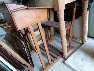 vieux pupitre pour enfants, Enlèvement