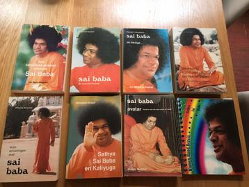 Verzameling boeken over en van Sai Baba