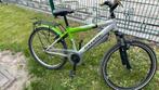 Paar krasjes, maar is nog rij baar, Fietsen en Brommers, Fietsen | Jongens, Gebruikt, Ophalen of Verzenden, Handrem, 18 inch