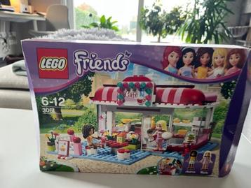 LEGO Friends City Park Café - 3061 beschikbaar voor biedingen