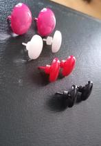 Set van 4 paar vintage oorbellen met plastic hals, Ophalen, Overige materialen, Nieuw, Knopjes of Stekers