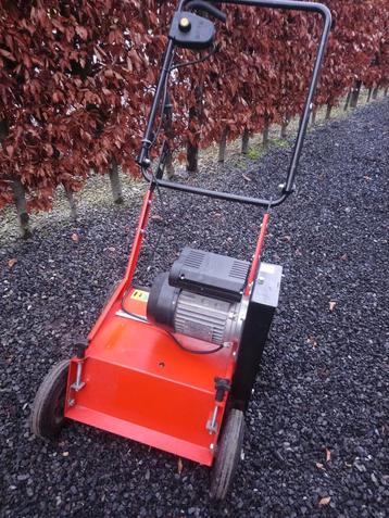 Verticuteerder, Tuin en Terras, Ophalen, Zo goed als nieuw, Elektrisch, Eliet
