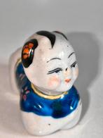 Vintage Chinees porseleinen stokjeslegger, Antiek en Kunst, Ophalen of Verzenden