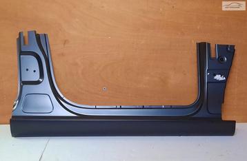 Dorpel rechtsvoor VW Golf Plus 5M0 2003-2014 beschikbaar voor biedingen