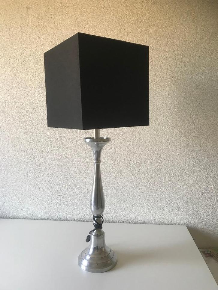 Te koop leuke moderne schemerlamp., Huis en Inrichting, Lampen | Tafellampen, Zo goed als nieuw, 75 cm of meer, Ophalen of Verzenden