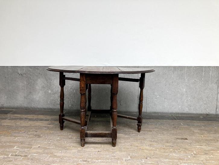 Antieke gateleg-tafel (19e eeuw)  – te restaureren poot, Antiek en Kunst, Antiek | Meubels | Tafels, Ophalen