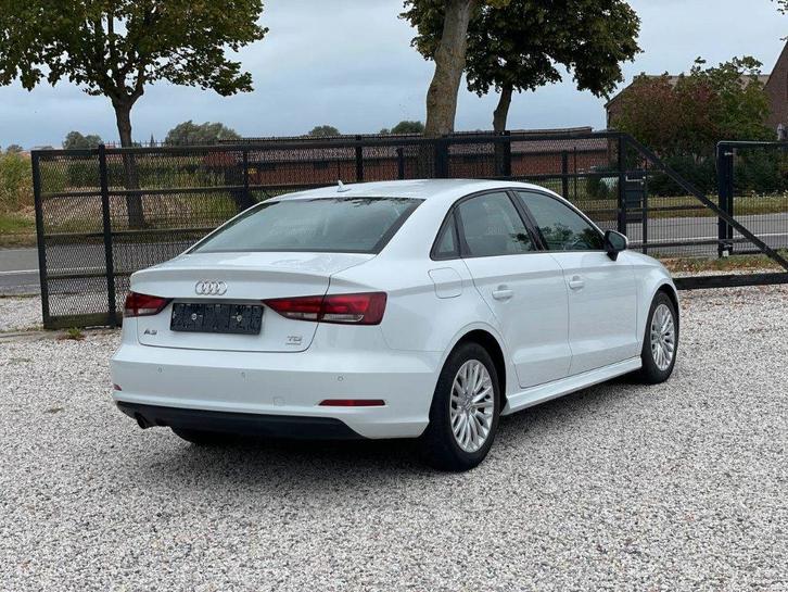 Audi A3/1.6TDI/Navi/Clima/Cruise/Eur6b/Garantie/***, Auto's, Audi, Bedrijf, Te koop, A3, ABS, Airbags, Airconditioning, Alarm
