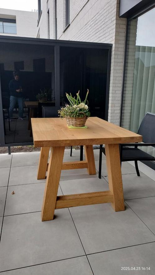 Houten tafel voor binnen of buiten, Huis en Inrichting, Tafels | Eettafels, Zo goed als nieuw, Ophalen